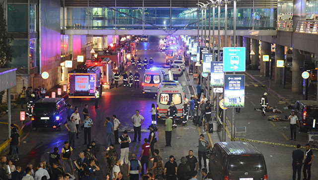 Число жертв теракта в Стамбуле выросло до 50