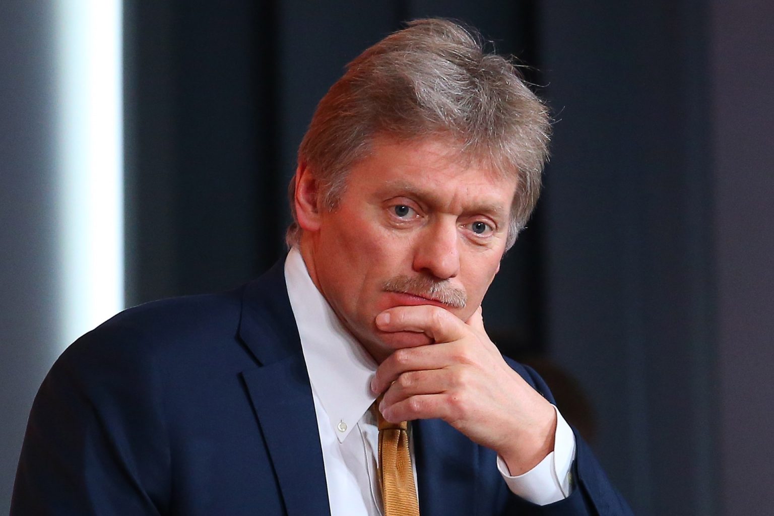 Песков: Россия не может допустить размещение войск НАТО на Украине 