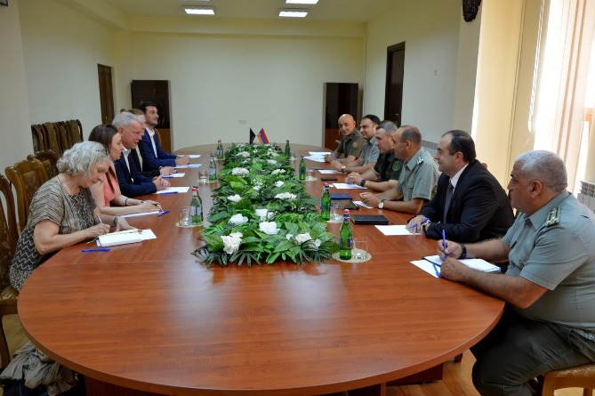 Наблюдательская миссия ЕС и СНБ Армении обсудили расширение сотрудничества между сторонами