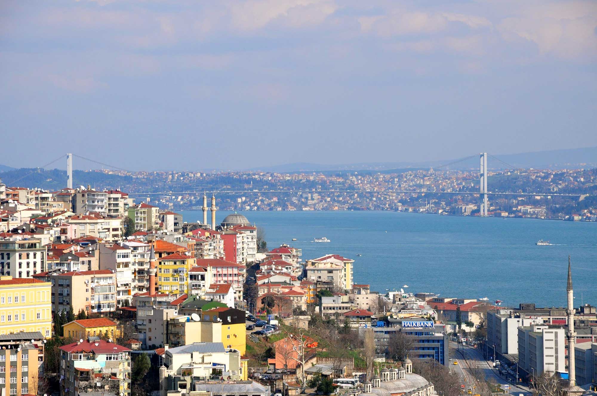 Թուրքիայում ապօրինի ապրում է 150 հազար հայ. Daily Sabah