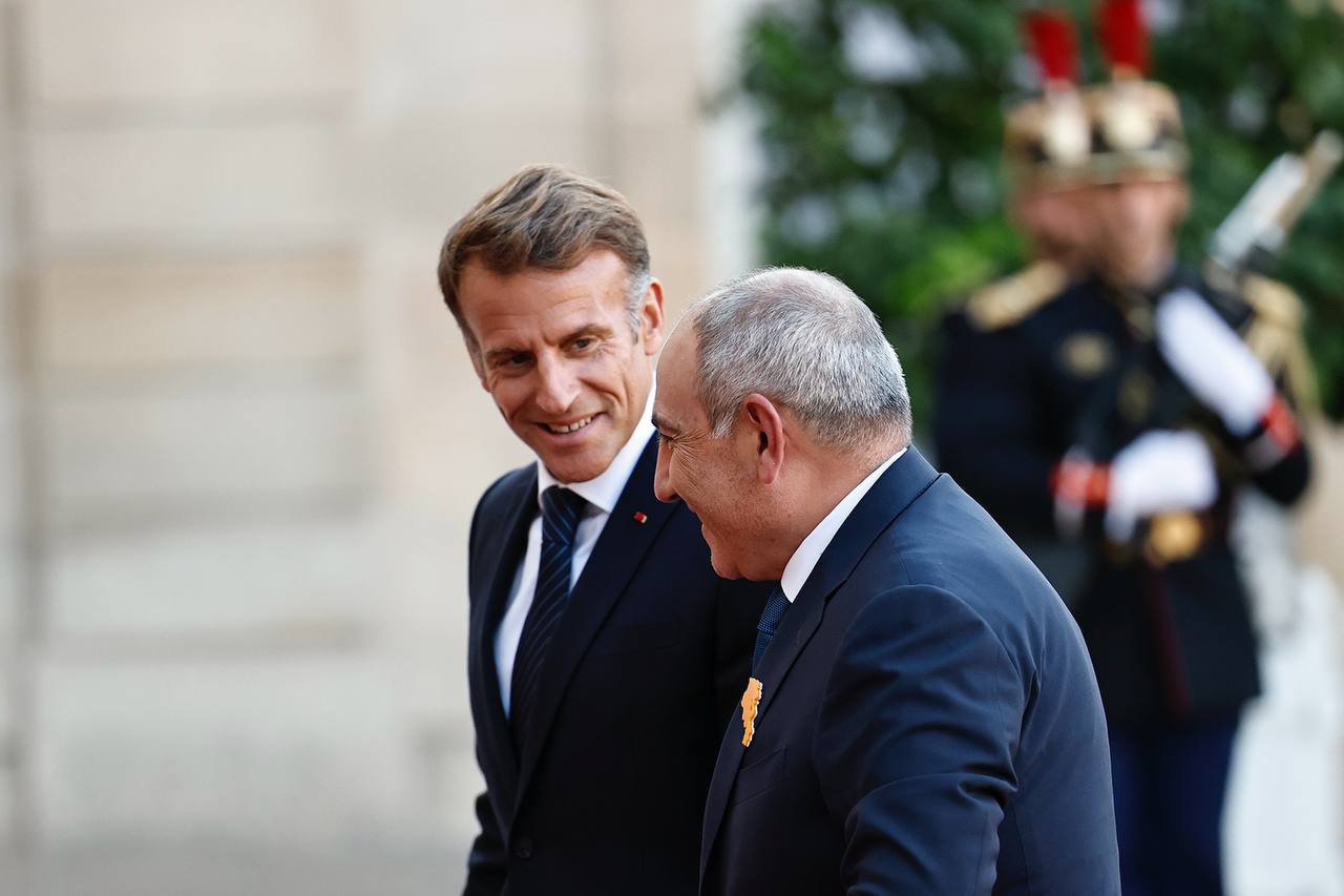 Состоялась встреча премьер-министра РА и президента Франции 