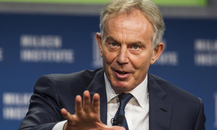 Тони Блэр втянул Британию в иракскую войну осознанно, преувеличивая опасность 