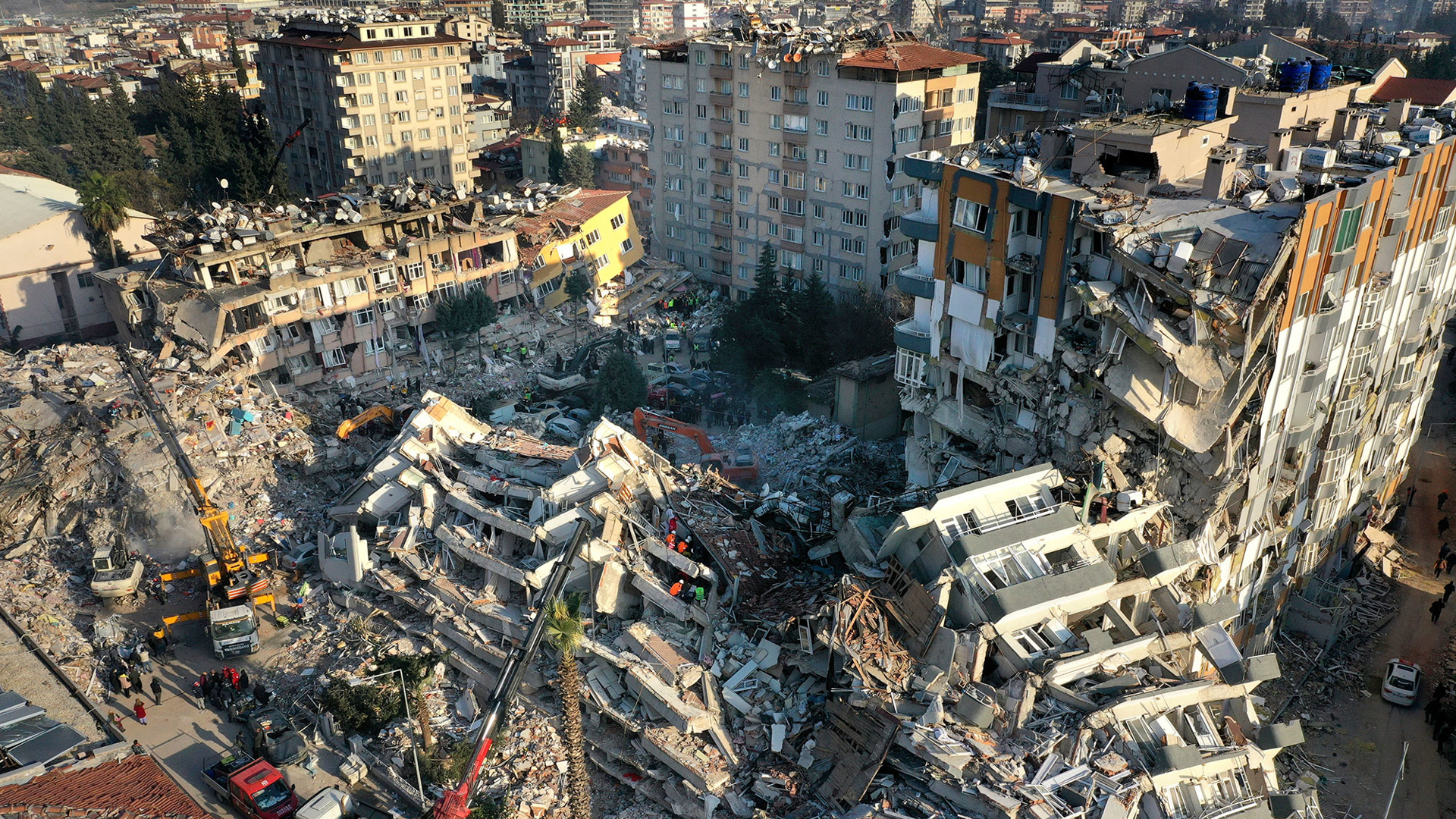 Число жертв февральских землетрясений в Турции превысило 50 тысяч