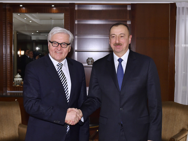 Алиев и Штайнмайер обсудили карабахское урегулирование