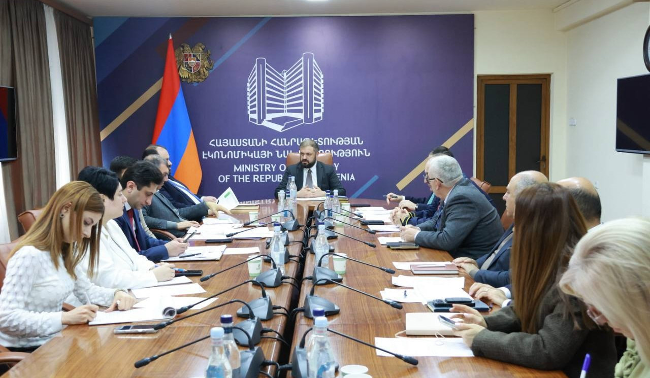 Գևորգ Պապոյանը վարել է ազատ տնտեսական գոտիների զարգացման հարցերով նիստը