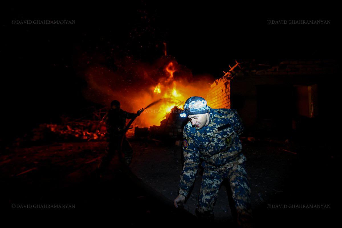 В результате ракетного обстрела Степанакерта поврежден газопровод, магазины: жертв нет