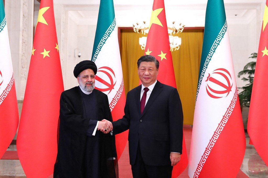 Китай поддерживает сотрудничество с Ираном в любой ситуации - Си Цзиньпин