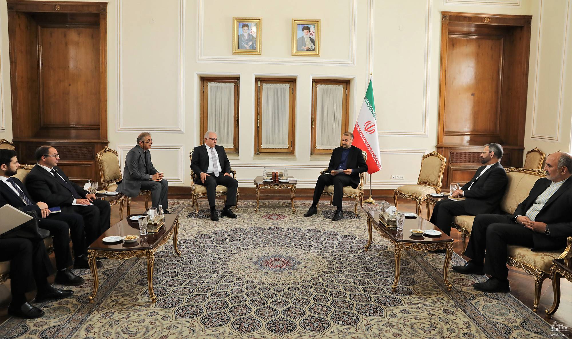 В Тегеране прошли политические консультации между МИД Армении и Ирана 