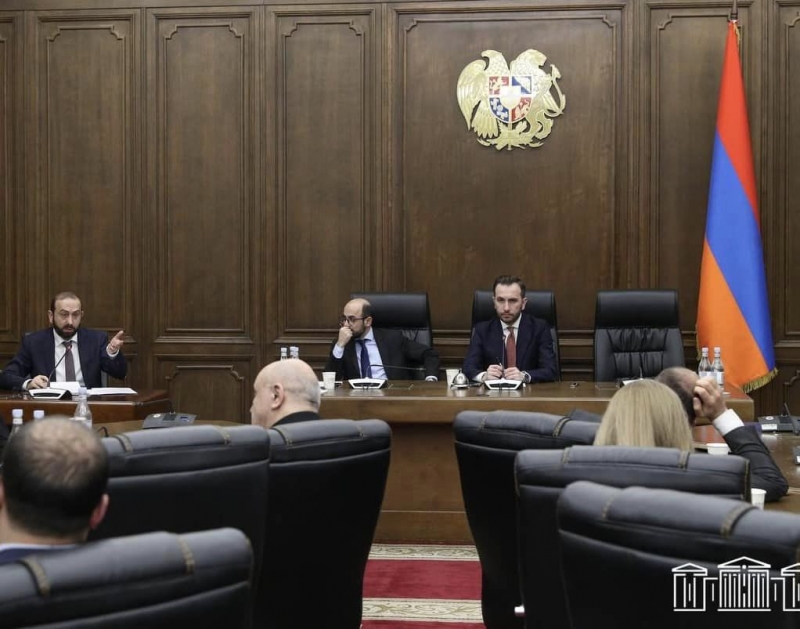 Глава МИД представил депутатам ГД процесс урегулирования армяно-азербайджанских отношений