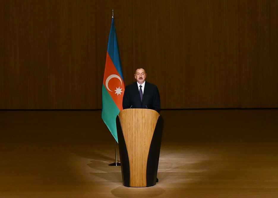  В Азербайджане планируют продлить срок правления Алиева