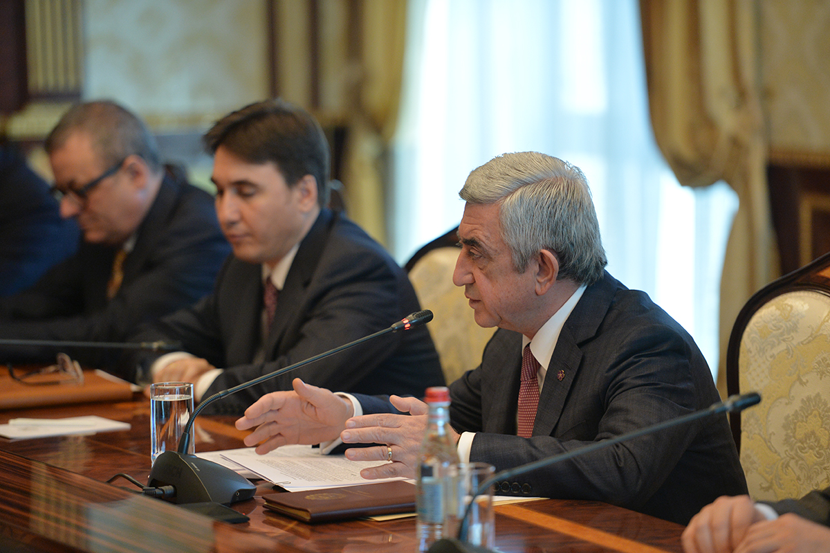 Четвертый президент Армении будет избран до 9 марта 2018 года - Серж Саргсян
