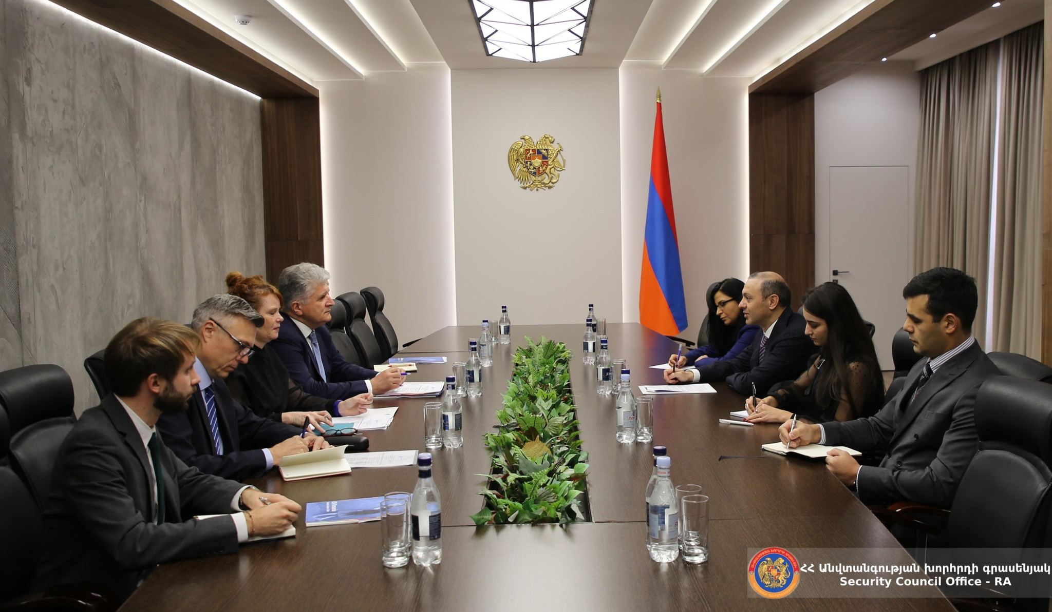 Գրիգորյանն ու Յենչան քննարկել են հայ-ադրբեջանական հարաբերությունների կարգավորումը