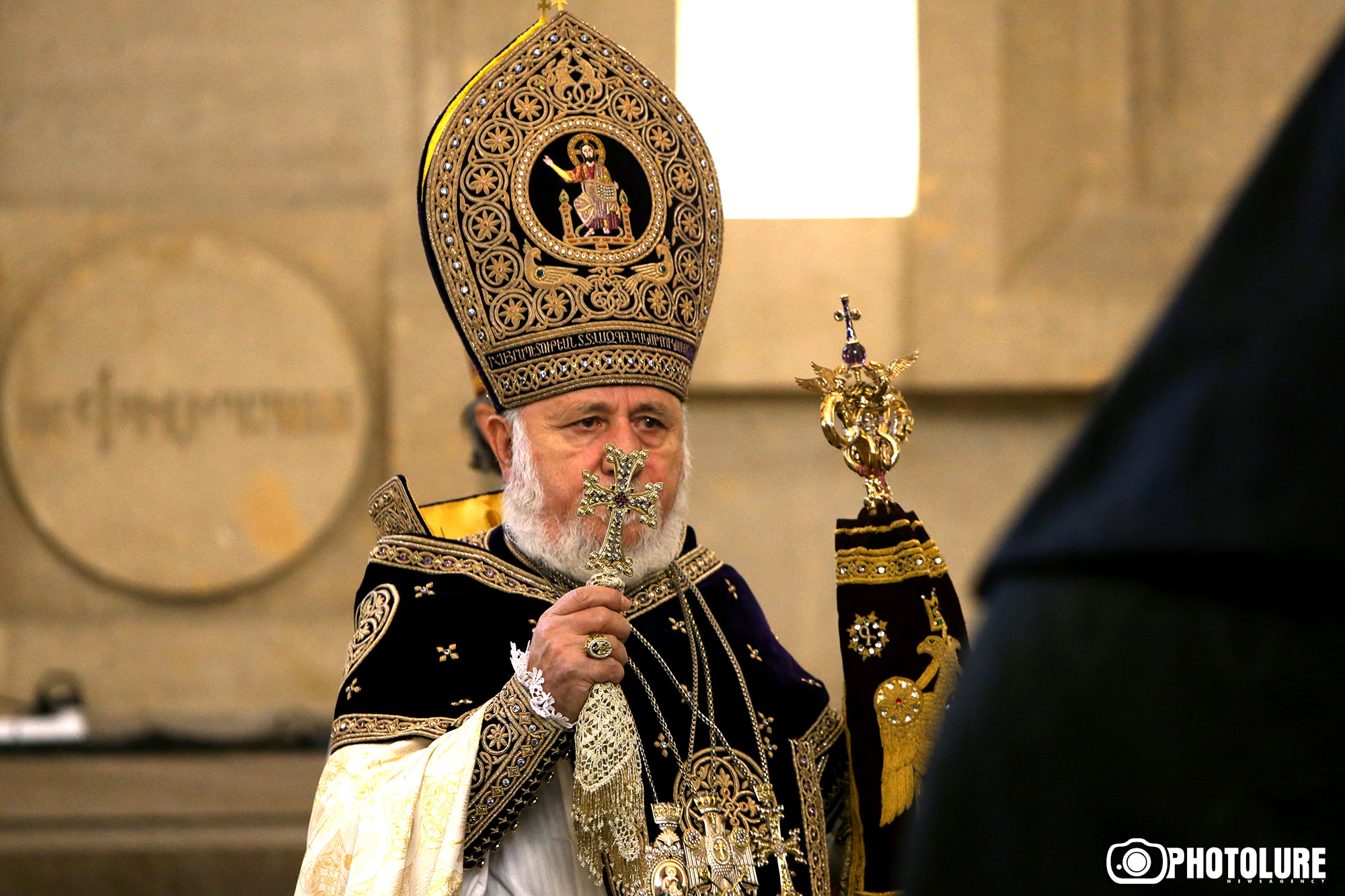 Католикос Всех Армян Гарегин II отбыл в США