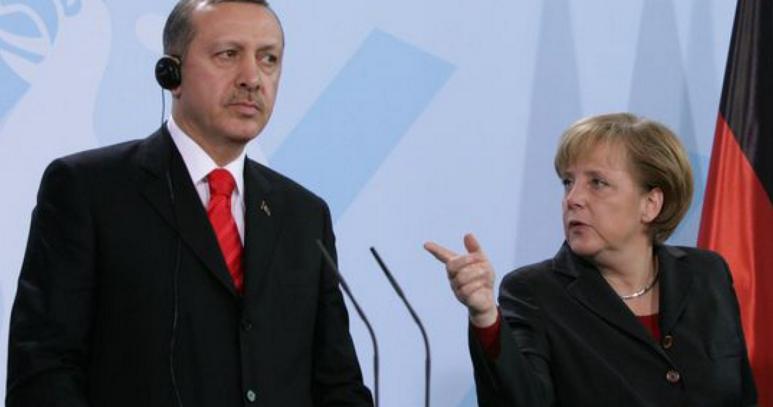 Bild: Эрдоган намерен в ближайшее время лично встретиться с Меркель