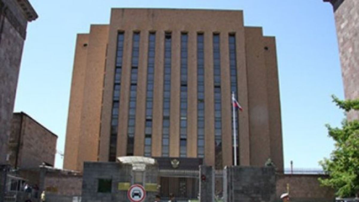 Հայաստանում Ռուսաստանի դեսպանատունը վերադառնում է աշխատանքի նախկին ռեժիմին
