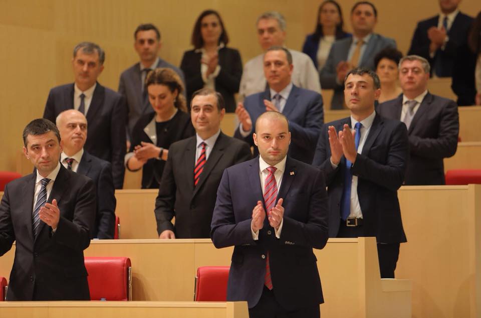 Парламент Грузии выразил доверие правительству Бахтадзе