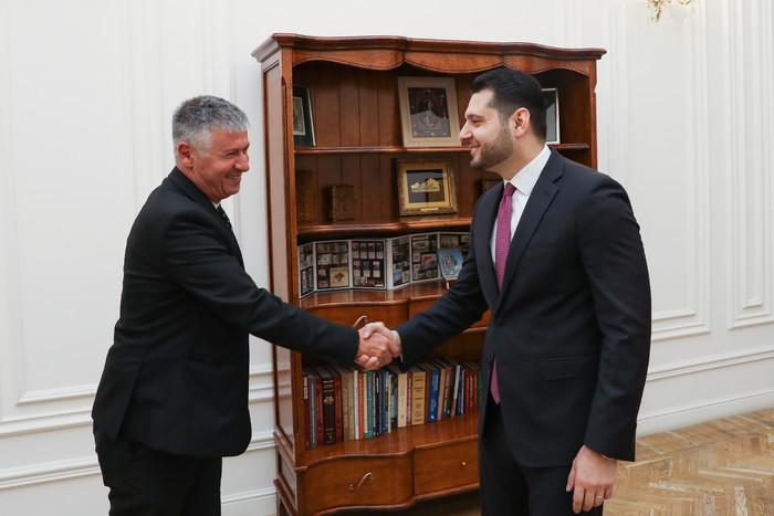 Вице-премьер подчеркнул постоянную поддержку, оказываемую АБР Армении