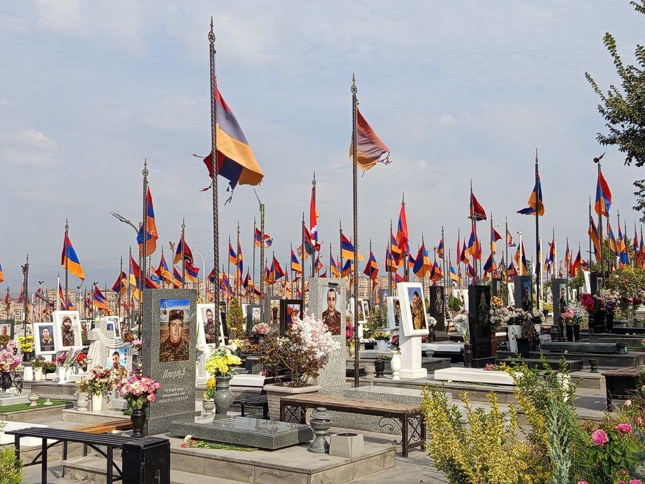 Доклад о капитуляции: почему власти Армении тянут с публикацией