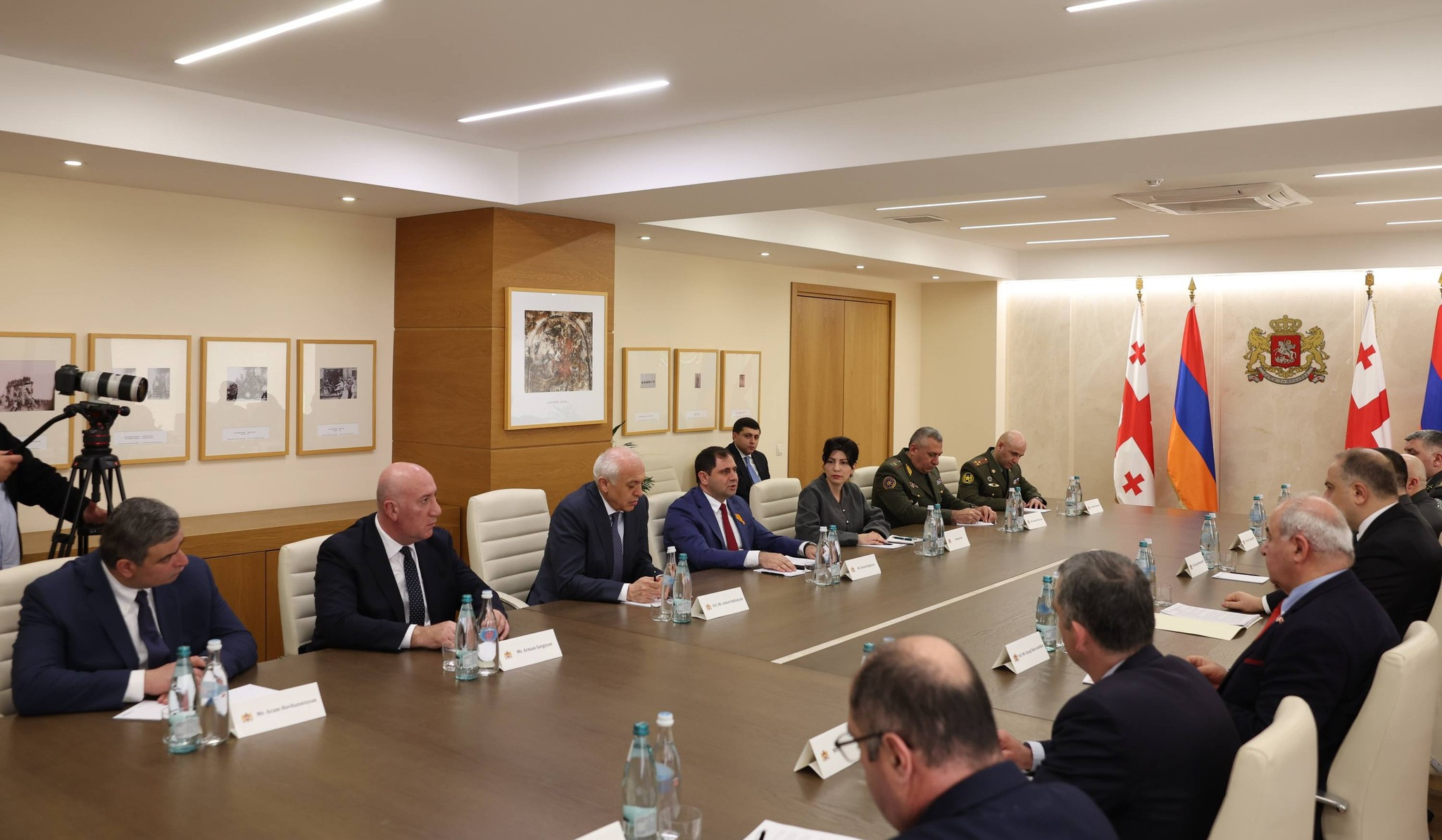 Տեղի է ունեցել Հայաստանի և Վրաստանի պաշտպանության նախարարների առանձնազրույցը