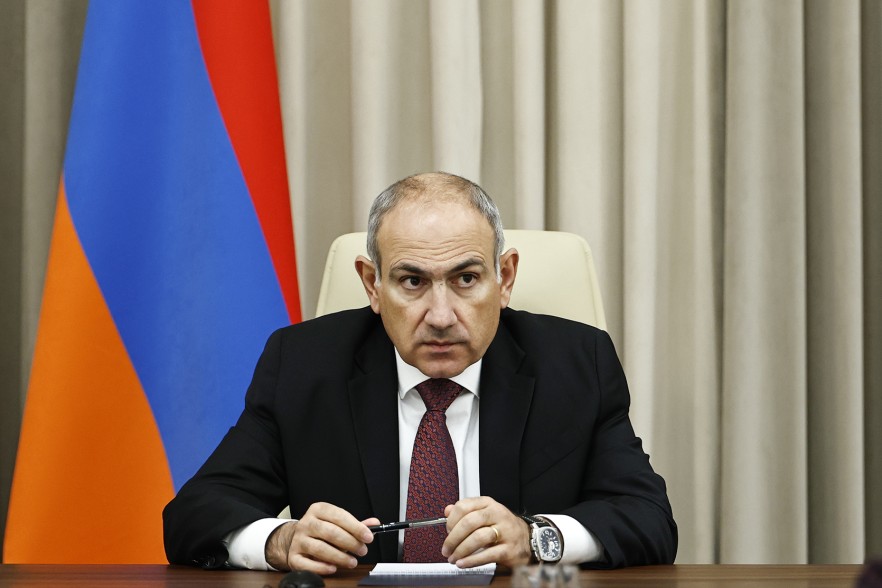 Страх перед Пашиняном заставляет его команду имитировать верность