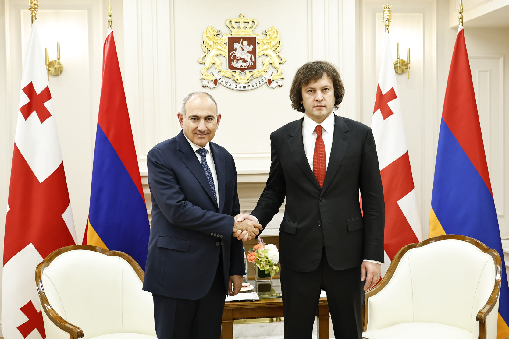 Փաշինյանն ու Կոբախիձեն քննարկել են ռազմավարական գործընկերության օրակարգին վերաբերող հարցեր