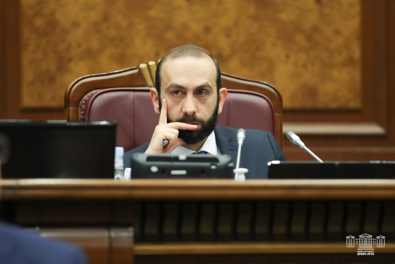 Арарат Мирзоян призвал сохранять оптимизм в вопросе разрешении кризиса в Сюнике
