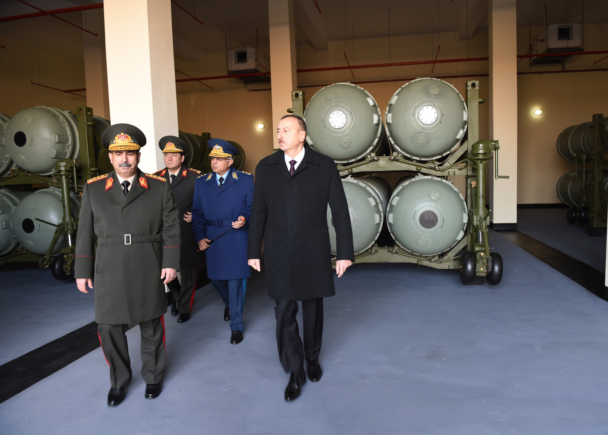 Ильхам Алиев открыл новую воинскую часть в Нахичеванe