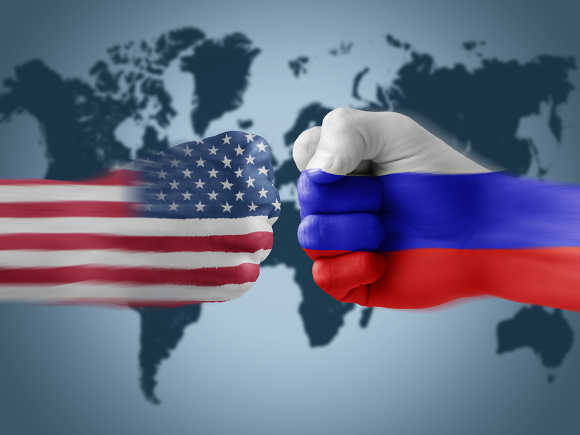 Эксперт: Вашингтон продолжит линию на конфронтацию с Россией