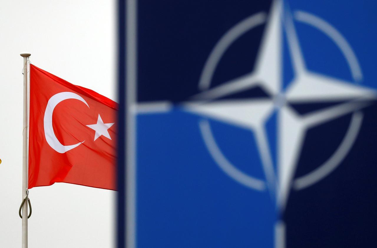 Российский эксперт: в ближайшее время будет турецкий Брексит по НАТО