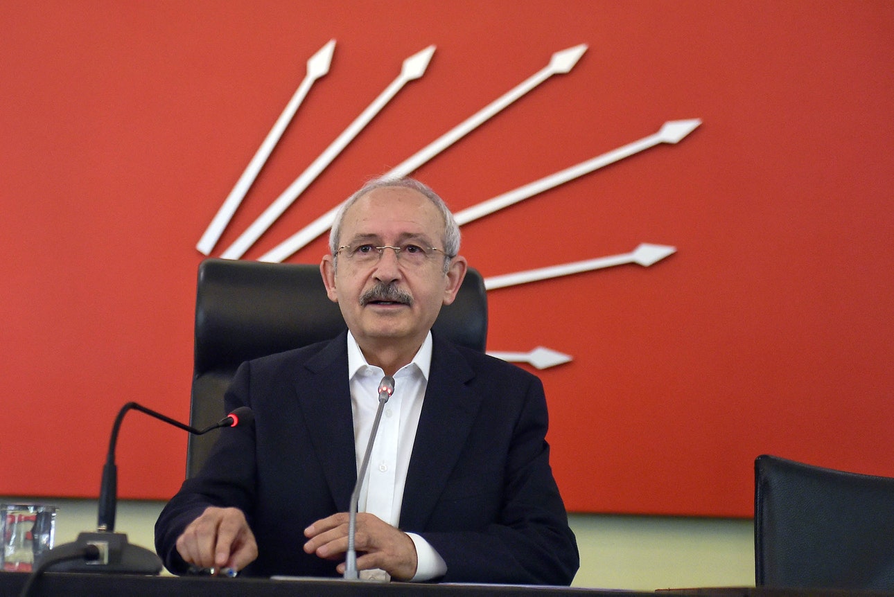Лидер турецкой оппозиции обвинил Эрдогана в связях с Гюленом