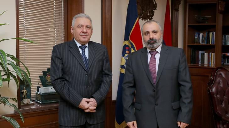 Глава МИД Арцаха обсудил с министром обороны Армении ситуацию в регионе