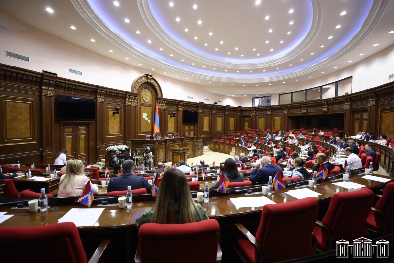 КГД представил вызовы и достижения сферы