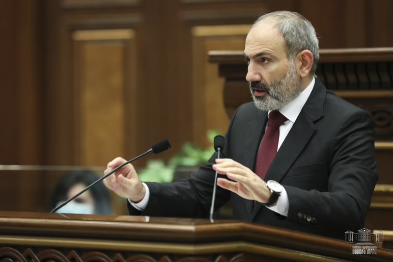 Пашинян заподозрил парламентскую оппозицию в сотрудничестве с “откатистами”