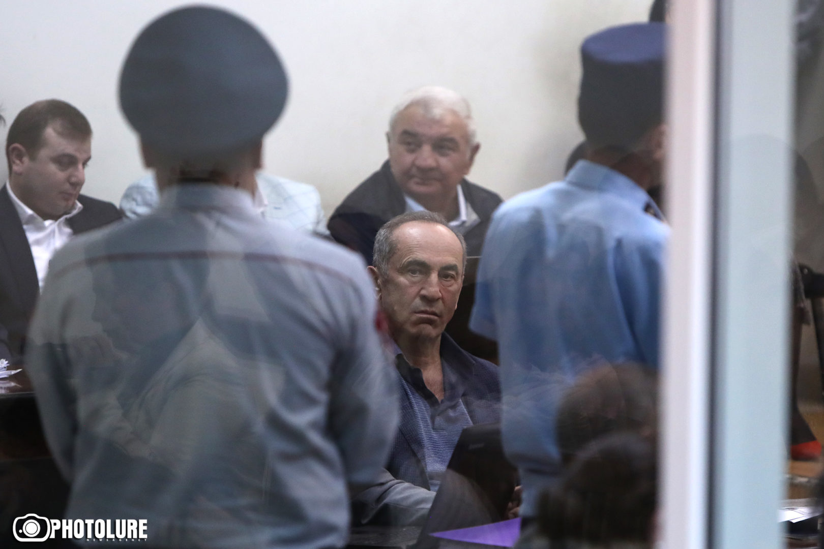Վերաքննիչ քրեական դատարանն առանց քննության է թողել Ռոբերտ Քոչարյանի պաշտպանների բողոքը