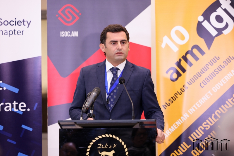 ИИ в ближайшие годы до неузнаваемости изменит экономику и повседневную жизнь - Аршакян