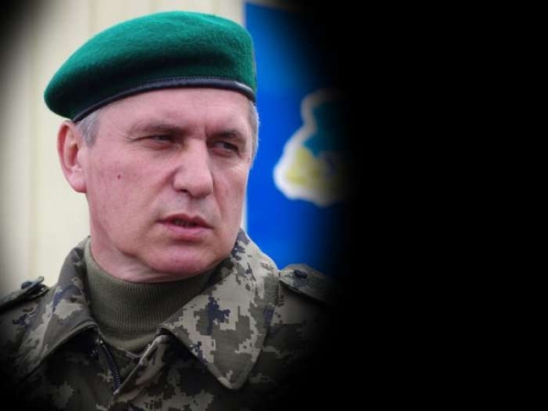 Порошенко назначил обвиненного в предательстве генерала послом Украины в Армении