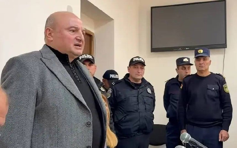 Условия содержания под стражей Вардана Гукасяна несовместимы с состоянием его здоровья