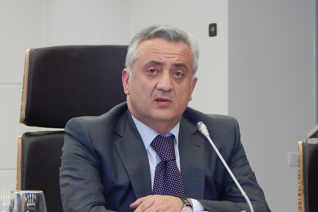 ЕАЭС формирует общий финансовый рынок: глава ЦБ Армении отправился в Москву