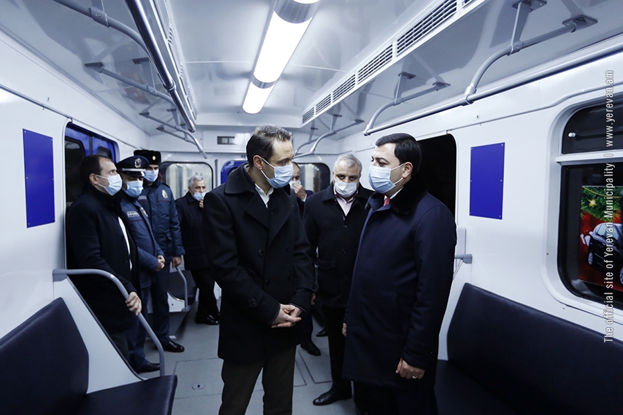 Подвижной состав Ереванского метрополитена пополнился модернизированными вагонами