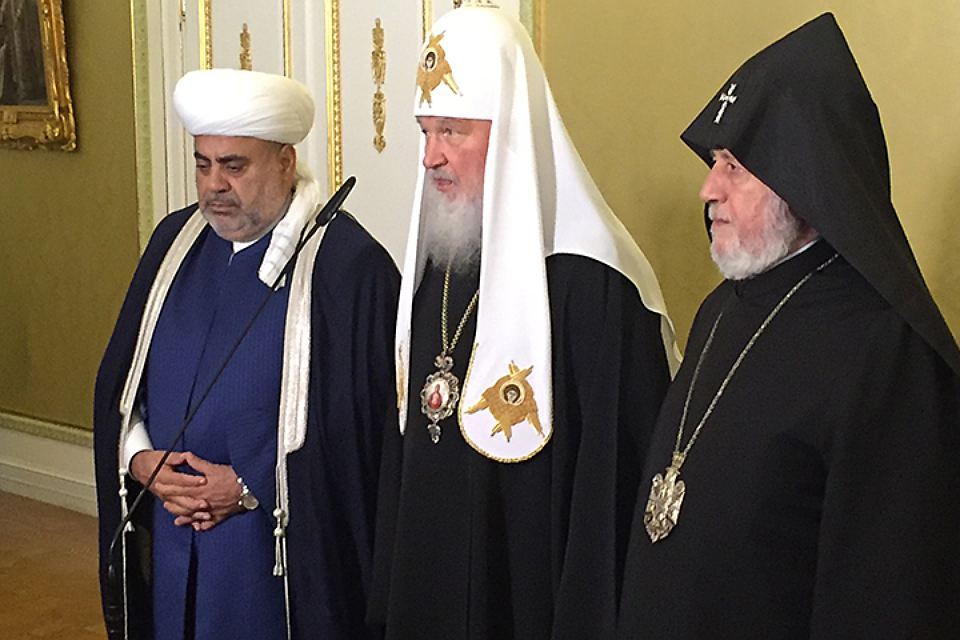 Патриарх Московский и всея Руси Кирилл затронул тему карабахского конфликта