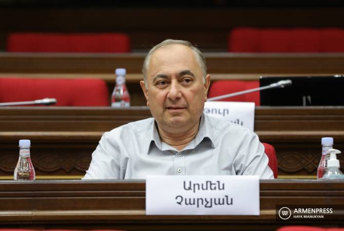 Армену Чарчяну предъявлено обвинение
