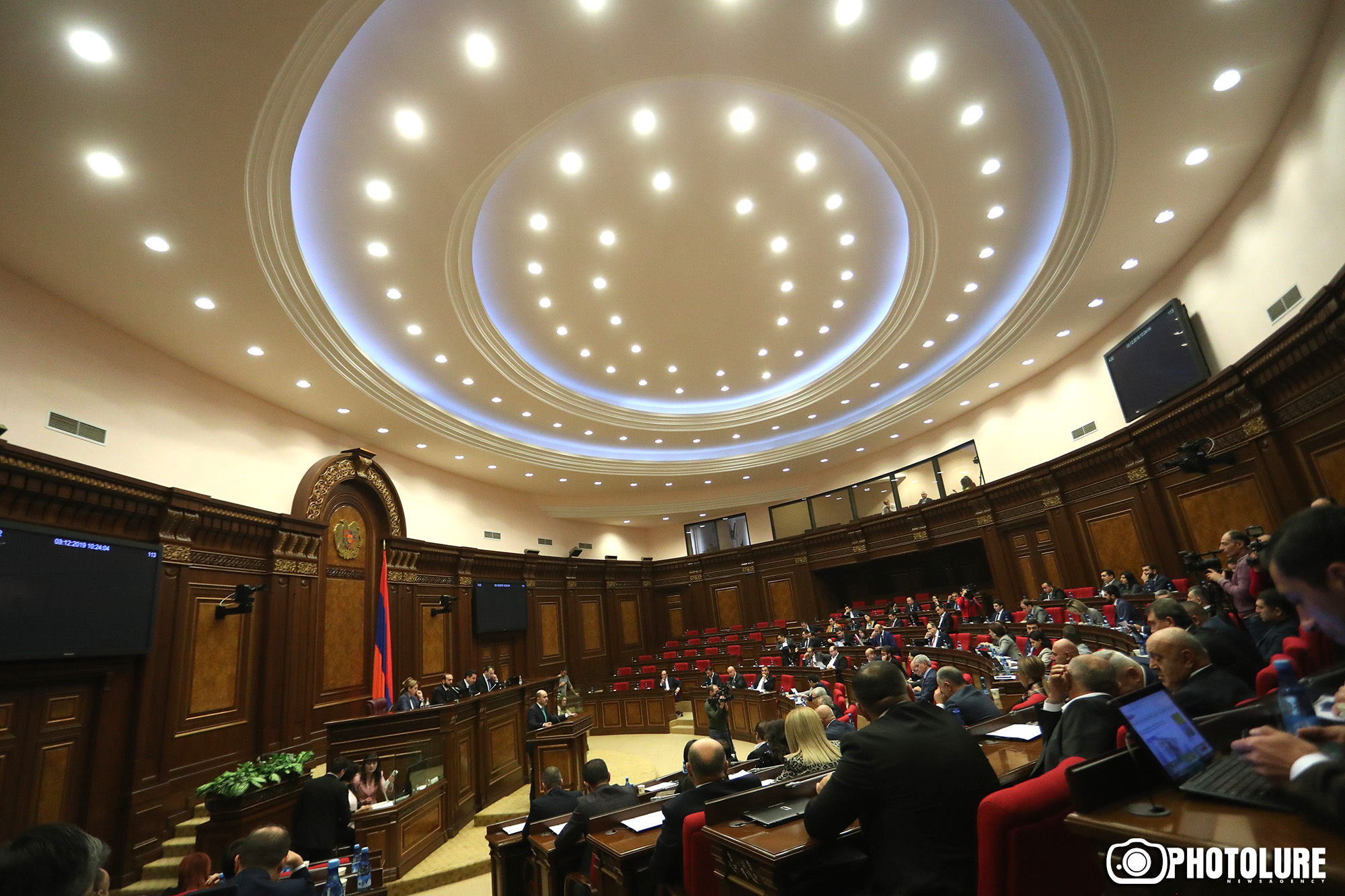 Парламент рассмотрит поправки об освобождении от “налога на воздух” в 24-часовом режиме
