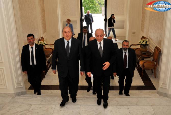 Президенты Армении и Арцаха выразили беспокойство в связи с ситуацией в Армении