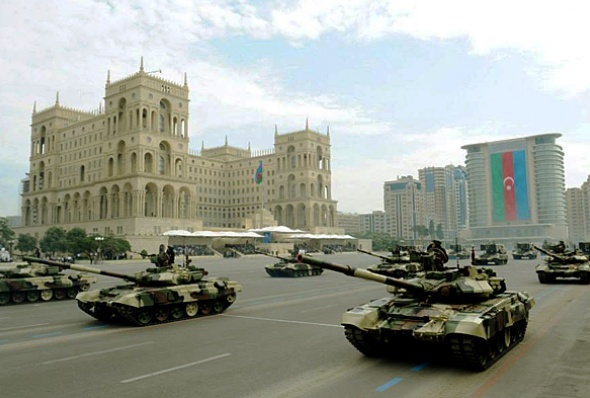 Баку прокомментировал военно-техническое сотрудничество с РФ