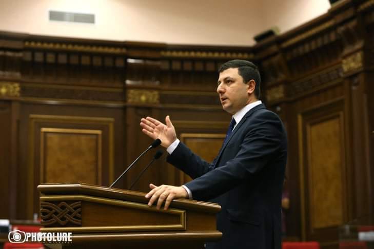 Депутат: Власти Армении провалят процесс демаркации, создав угрозу территориальных потерь