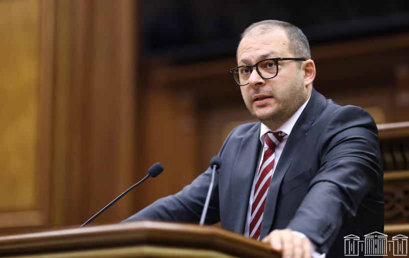 Кандидат «Сильной Армении» избран главой комиссии НС по территориальному управлению