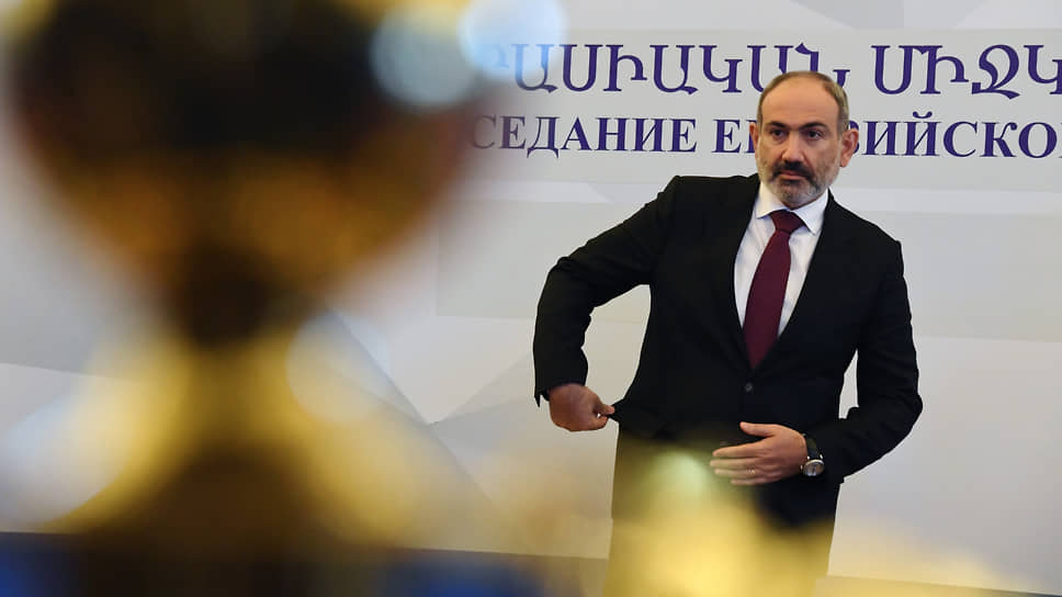 В Армении хотят «расчистить» конституцию от «заложенных ранее мин»