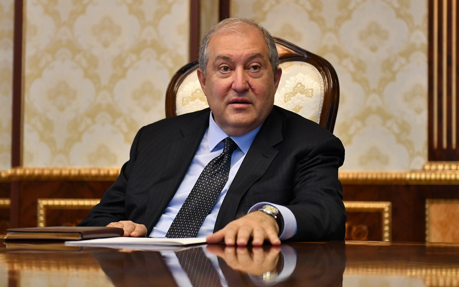 Президент вернул решение об увольнении главы Генштаба Пашиняну со своими возражениями