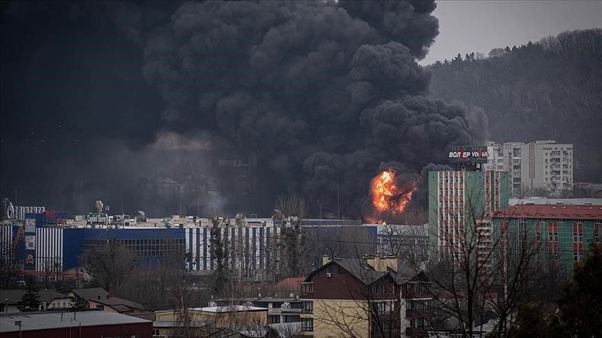 В Киеве и других городах Украины повреждены объекты критической инфраструктуры