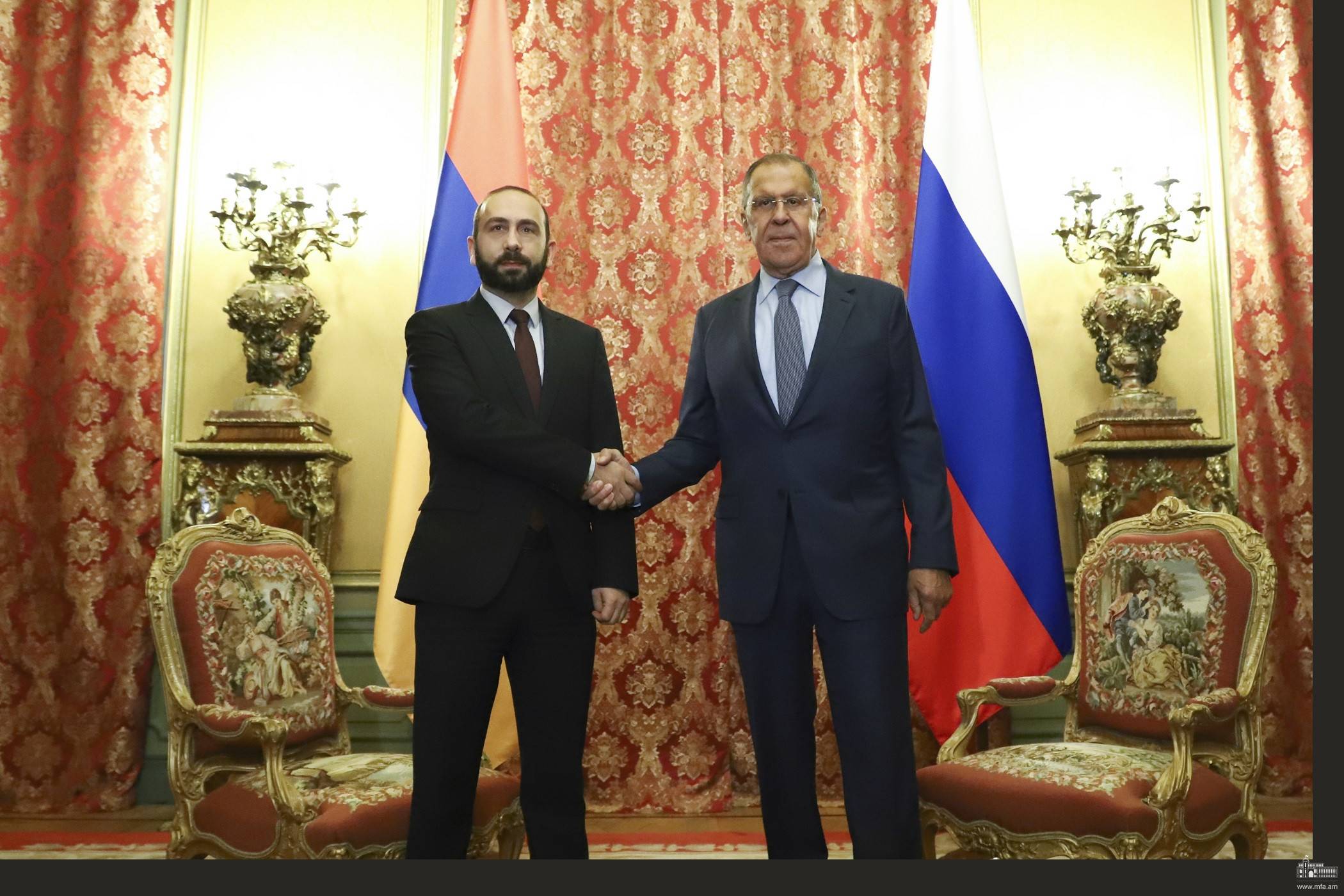 Лавров и Мирзоян обсудили урегулирование отношений Еревана с Баку и карабахский конфликт